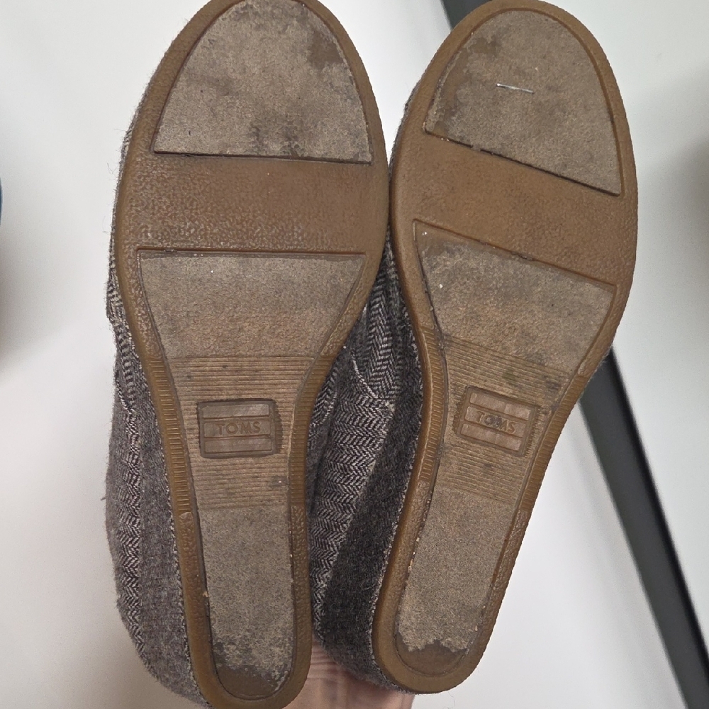 Toms Herringbone Lace-Up Wedge Boots in Taupe Size 7W - Picture 5 of 7